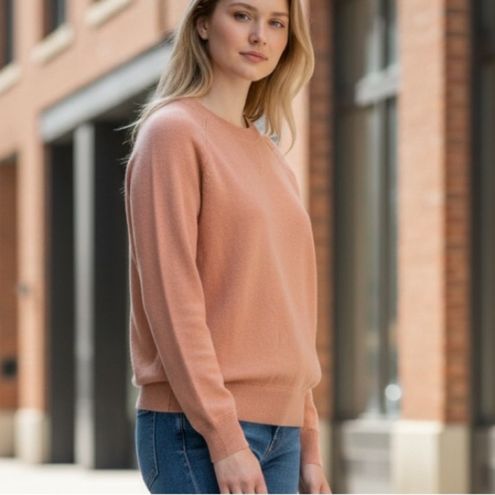 AE77 | 100% Cashmere Pullover Crew Neck Sweater - NWT